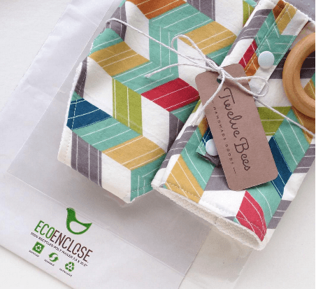 custom apparel packaging